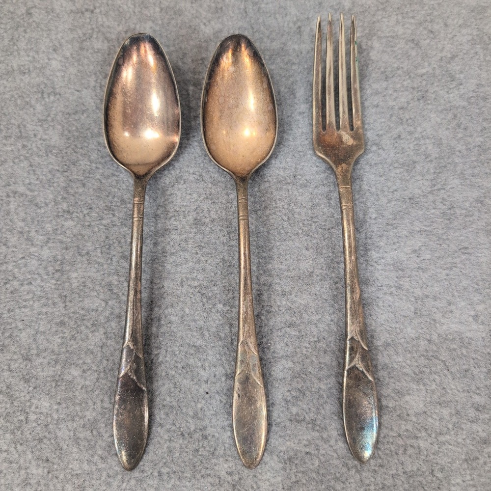 Community Plate Silverware Set 2 Spoons 1 Fork Vintage Floral Engraved Flatware